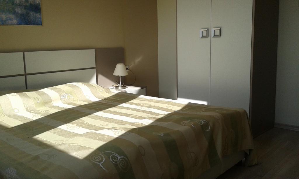 Summer Breeze Apartments ซันนีบีช ภายนอก รูปภาพ